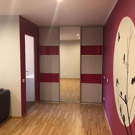 Moonlight Apartment *
